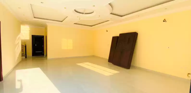 Wohn Klaar eigendom 7+ Schlafzimmer U/F Alleinstehende Villa  zu verkaufen in Al Sadd , Doha #7264 - 1  image 